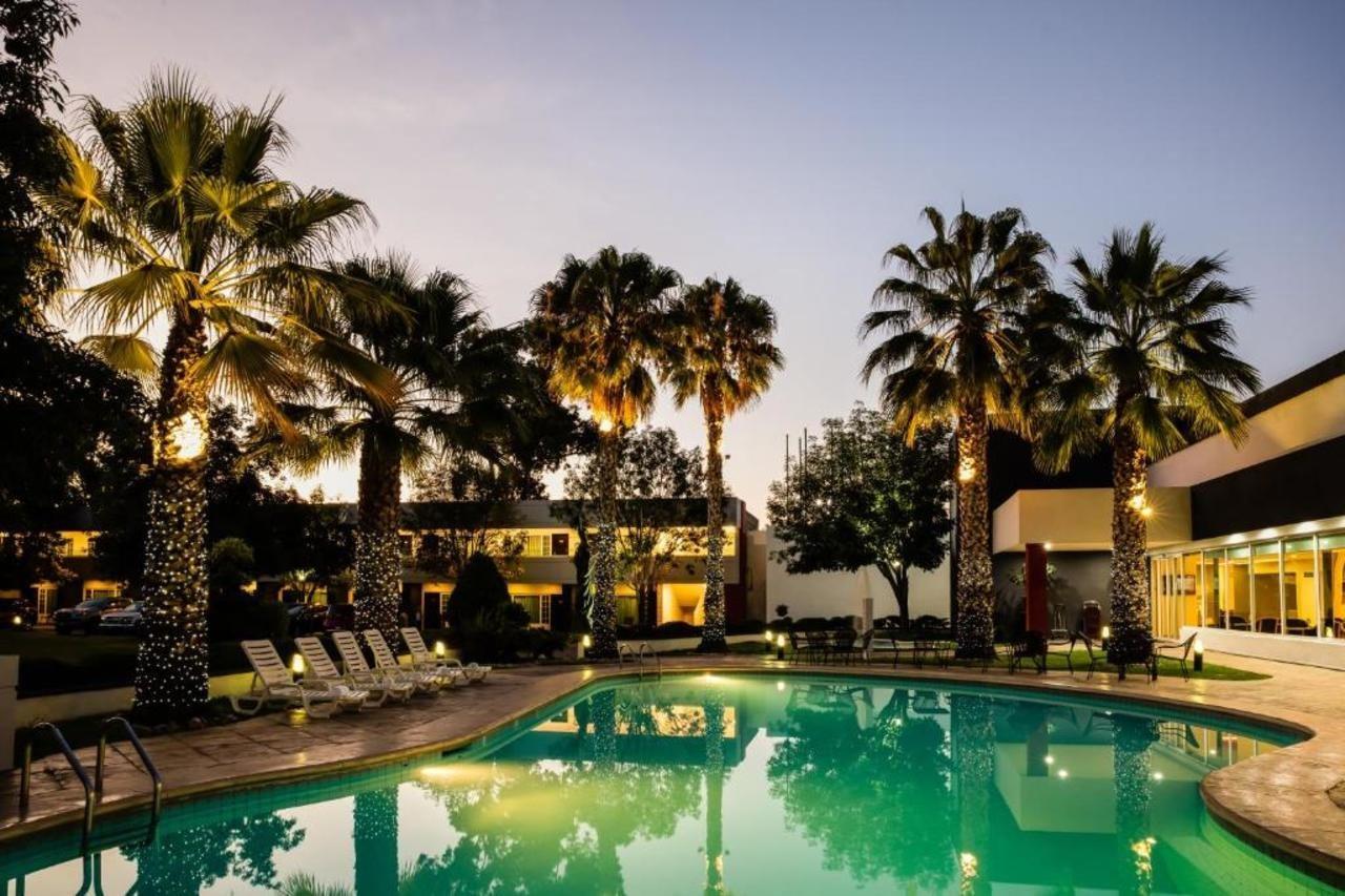 Fiesta Inn San Luis Potosi Glorieta Juarez Buitenkant foto