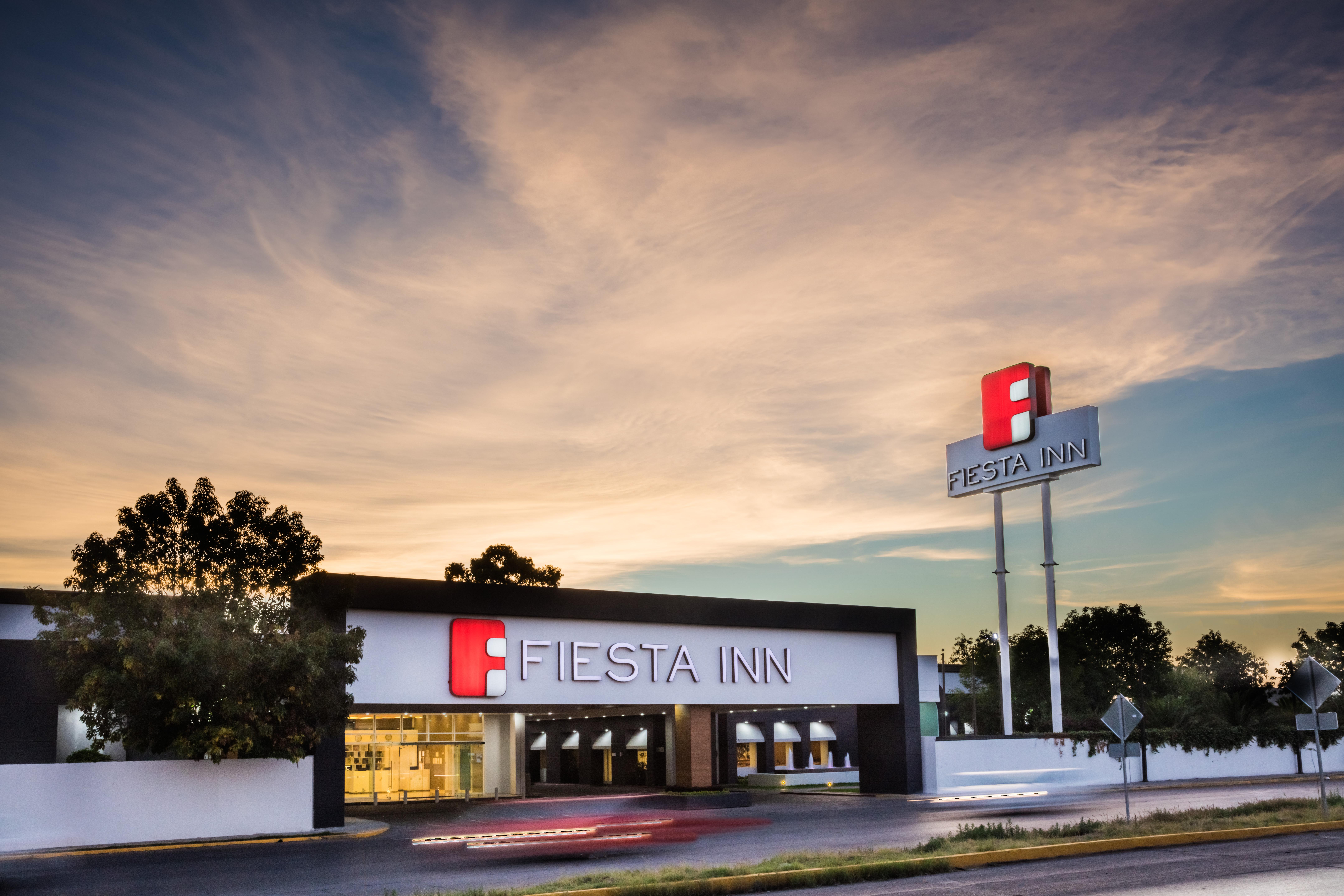 Fiesta Inn San Luis Potosi Glorieta Juarez Buitenkant foto