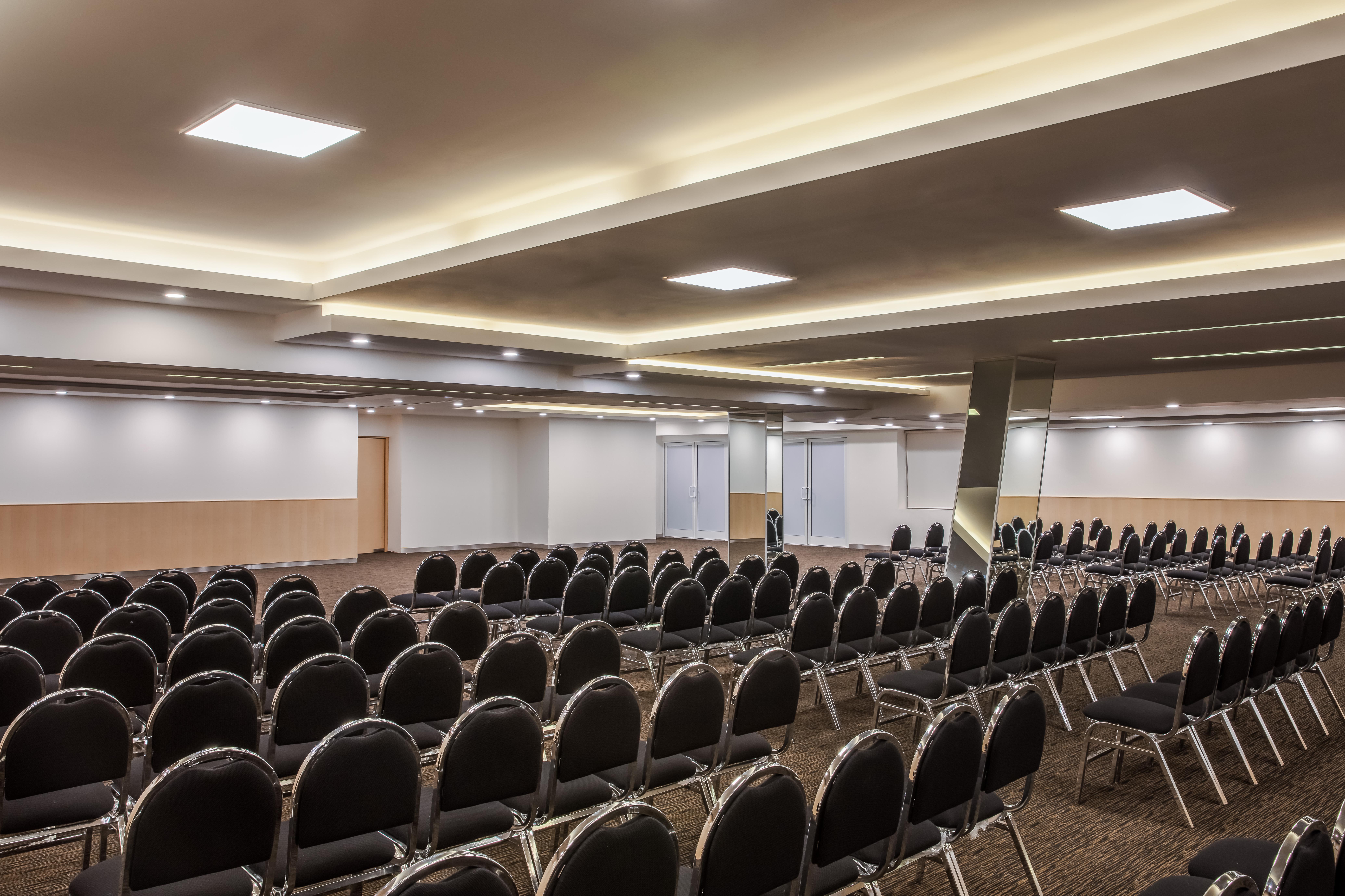 Fiesta Inn San Luis Potosi Glorieta Juarez Buitenkant foto