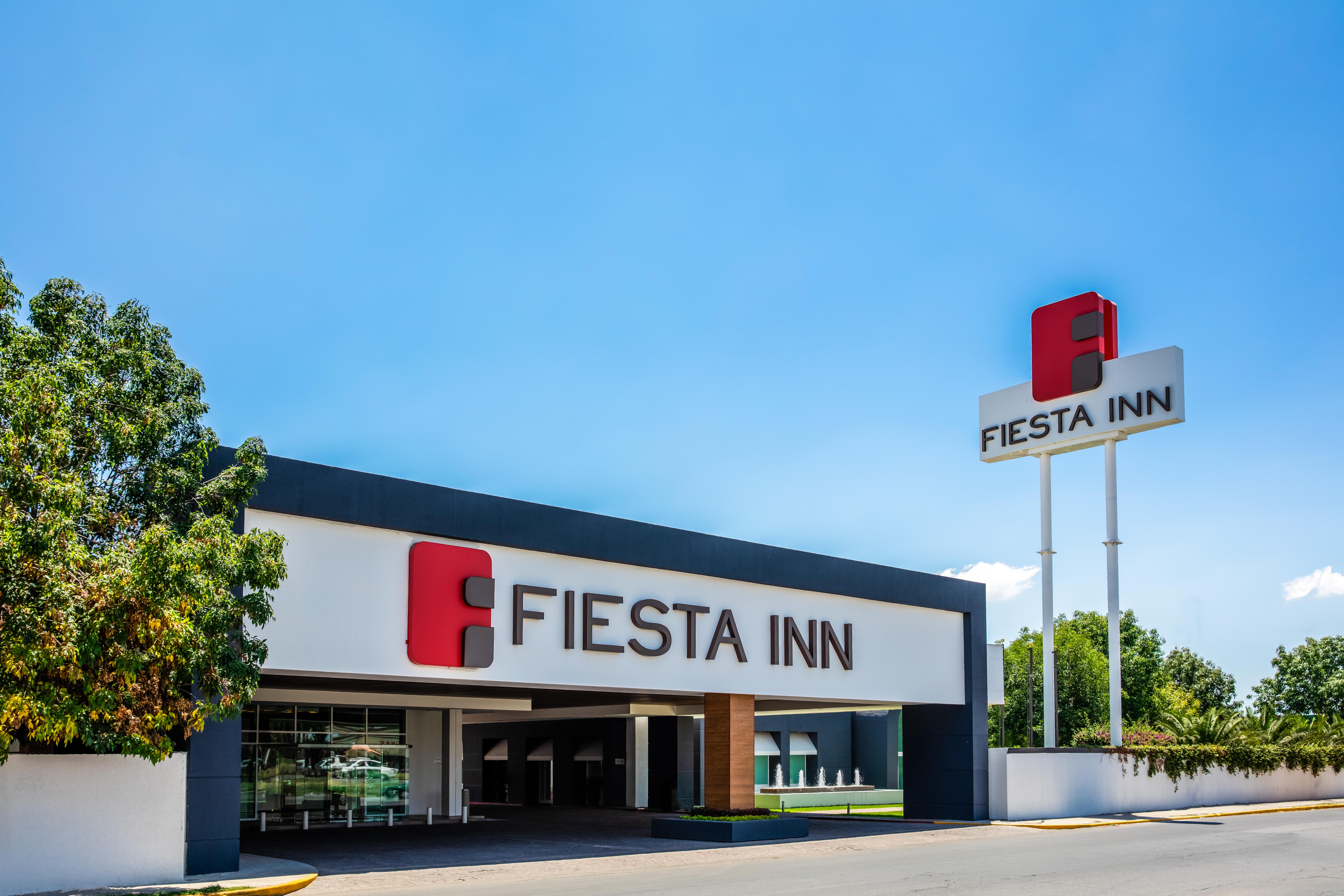 Fiesta Inn San Luis Potosi Glorieta Juarez Buitenkant foto
