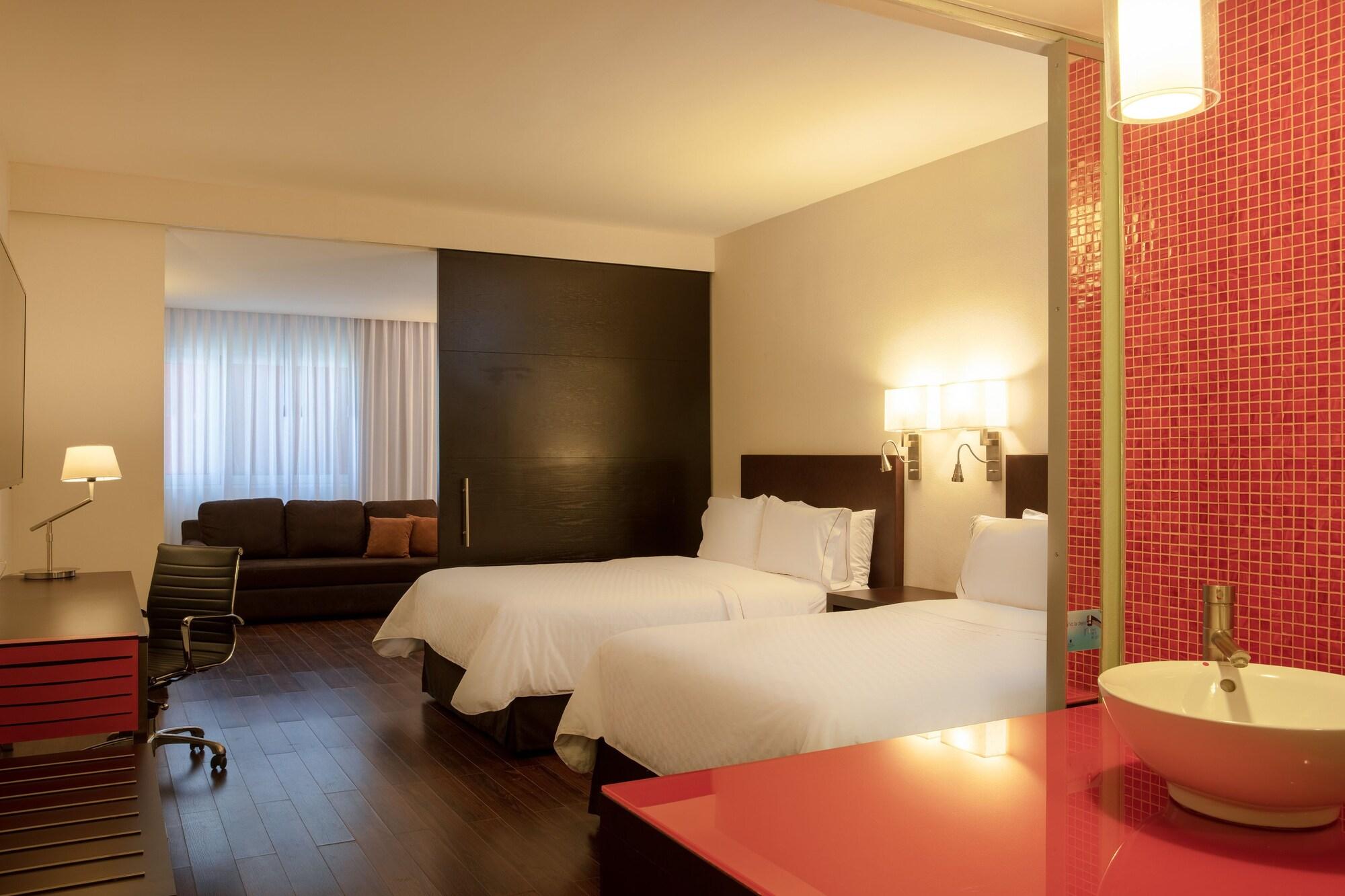 Fiesta Inn San Luis Potosi Glorieta Juarez Buitenkant foto