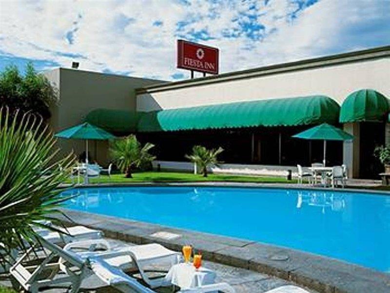 Fiesta Inn San Luis Potosi Glorieta Juarez Buitenkant foto