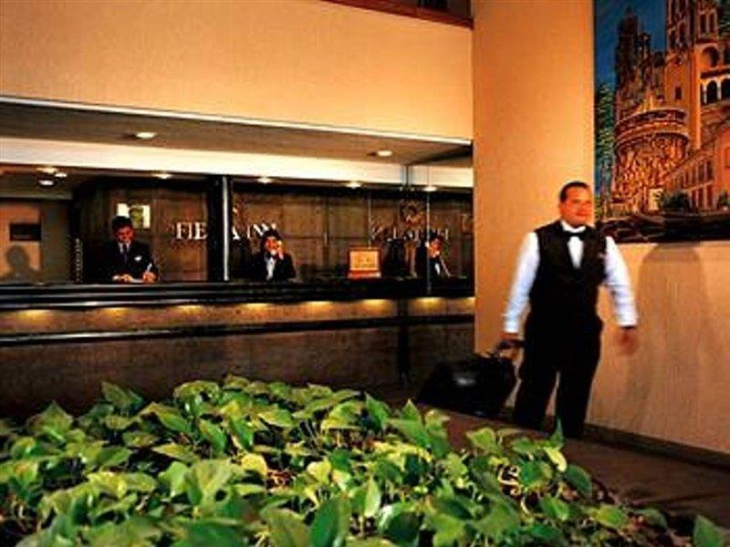 Fiesta Inn San Luis Potosi Glorieta Juarez Buitenkant foto