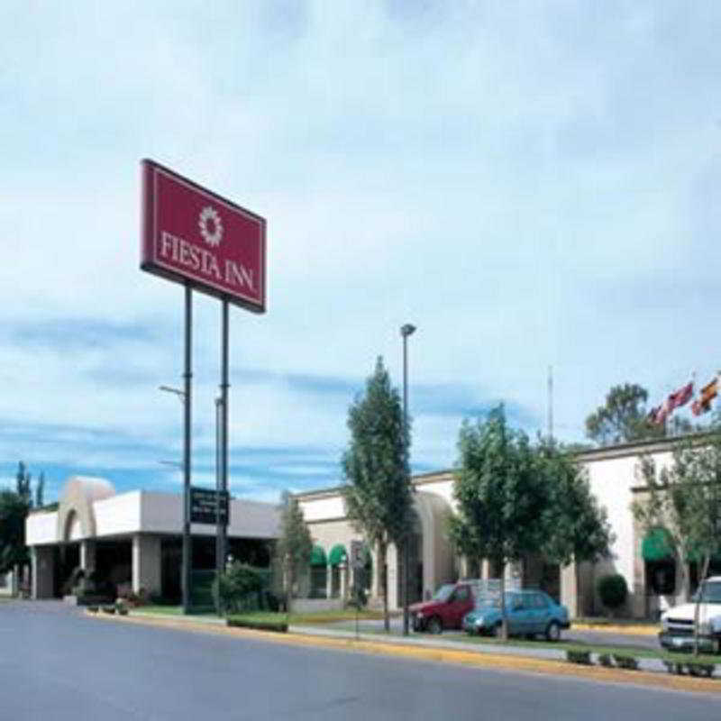 Fiesta Inn San Luis Potosi Glorieta Juarez Buitenkant foto